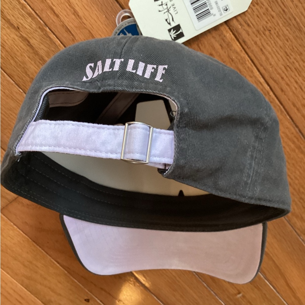 NWT SALT LIFE 100% COTTON HAT - ADJUSTABLE GRAY & LAVENDER SURFING MERMAID LOGO